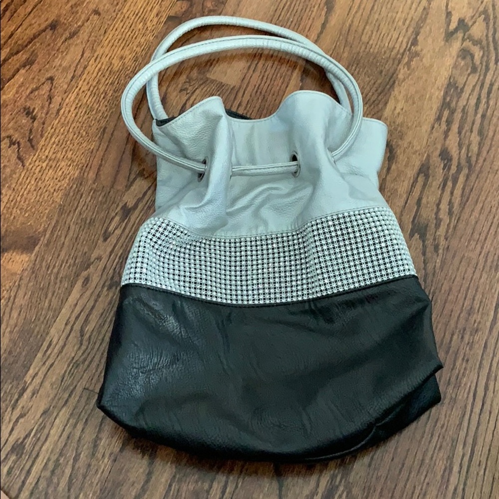 Women’s handbag